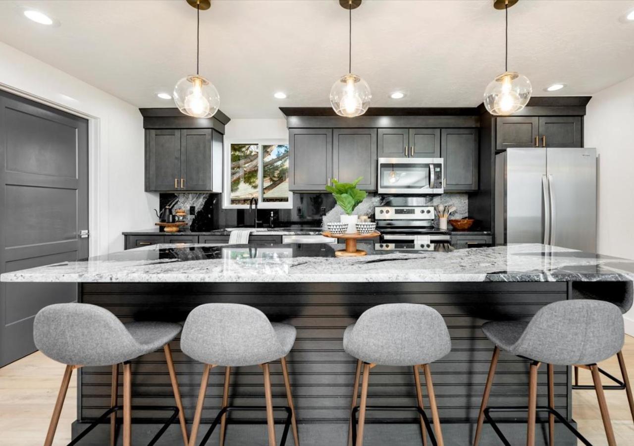Mid Century Modern Boise-River Bungalow W/ Hot Tub Eksteriør bilde