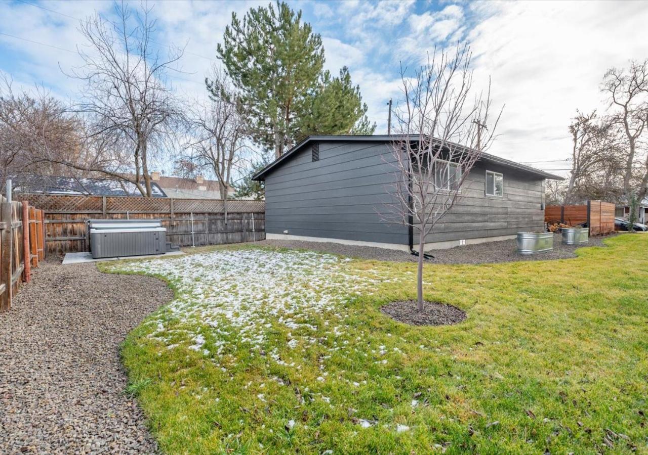Mid Century Modern Boise-River Bungalow W/ Hot Tub Eksteriør bilde